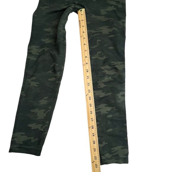 Spanx Womens High Rise Green Gamo Look At Me Now Seamless Leggings Medium - Picture 5 of 7